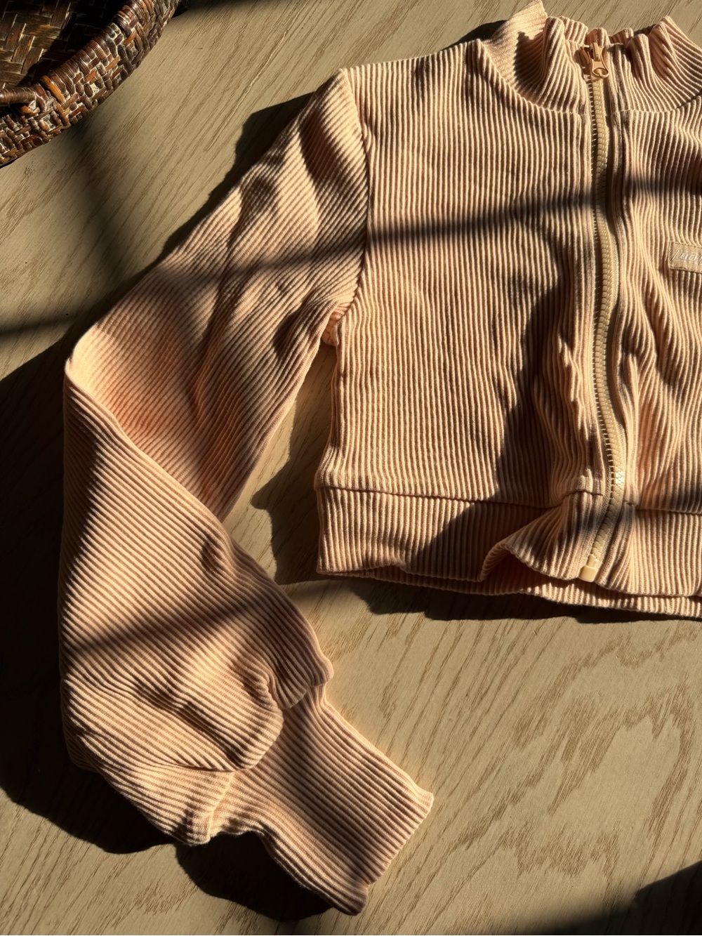 NWT Bo+Tee Cropped Ribbed Zip-Up Jacket - Picture 2 of 5